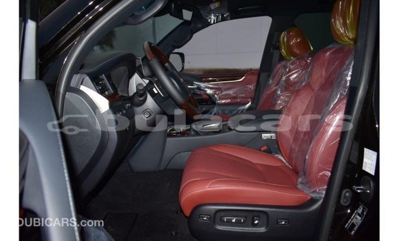 Acheter Import Voiture Lexus LX Noir à Import - Dubai, Central Acheter Import Voiture Lexus LX Noir à Import - Dubai, Central