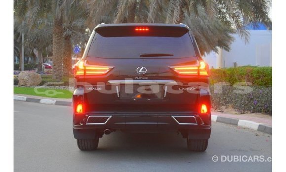 Acheter Import Voiture Lexus LX Noir à Import - Dubai, Central Acheter Import Voiture Lexus LX Noir à Import - Dubai, Central