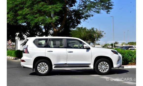 Acheter Import Voiture Lexus GX Blanc à Import - Dubai, Central Acheter Import Voiture Lexus GX Blanc à Import - Dubai, Central