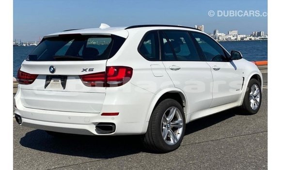 Acheter Import Voiture BMW X5 Blanc à Import - Dubai, Central Acheter Import Voiture BMW X5 Blanc à Import - Dubai, Central