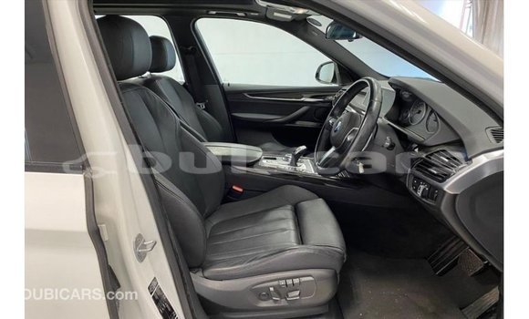 Acheter Import Voiture BMW X5 Blanc à Import - Dubai, Central Acheter Import Voiture BMW X5 Blanc à Import - Dubai, Central