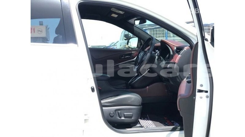 Big with watermark toyota harrier central import dubai 7083