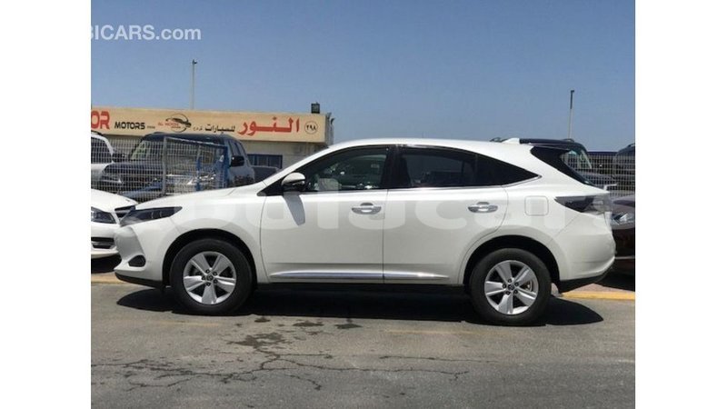 Big with watermark toyota harrier central import dubai 7083
