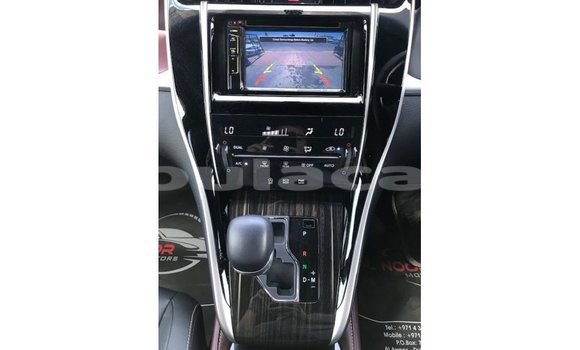 Buy Import Toyota Harrier White Car in Import - Dubai in Central Buy Import Toyota Harrier White Car in Import - Dubai in Central