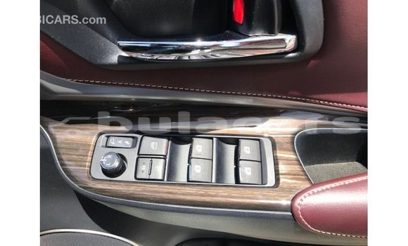 Buy Import Toyota Harrier White Car in Import - Dubai in Central Buy Import Toyota Harrier White Car in Import - Dubai in Central