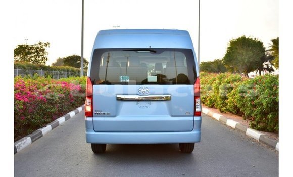 Acheter Import Voiture Toyota Hiace Bleu à Import - Dubai, Central Acheter Import Voiture Toyota Hiace Bleu à Import - Dubai, Central