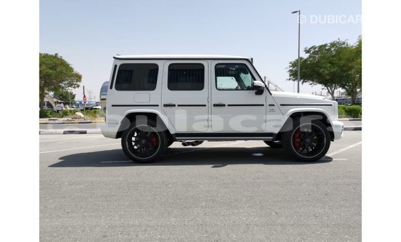 Buy Import Mercedes-Benz 190 White Car in Import - Dubai in Central Buy Import Mercedes-Benz 190 White Car in Import - Dubai in Central