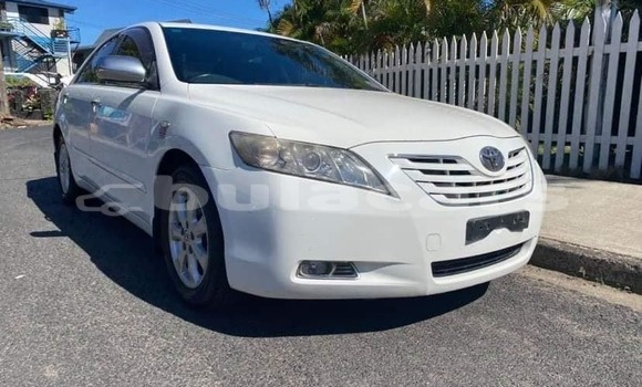 Buy Used Toyota Camry White Car in Nadi in Western Buy Used Toyota Camry White Car in Nadi in Western