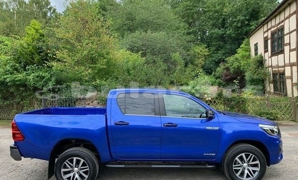 Buy Used Toyota Hilux Blue Car in Labasa in Northern Buy Used Toyota Hilux Blue Car in Labasa in Northern