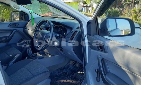 Buy Used Ford Ranger White Car in Lautoka in Western Buy Used Ford Ranger White Car in Lautoka in Western