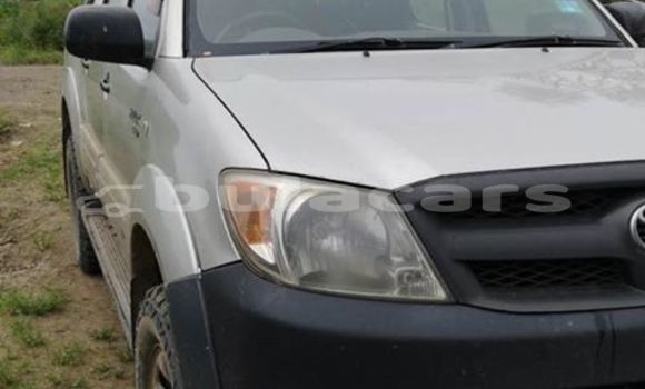 Buy Used Toyota Hilux Silver Car in Suva in Central Buy Used Toyota Hilux Silver Car in Suva in Central
