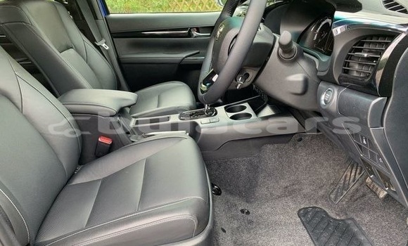 Buy Used Toyota Hilux Blue Car in Suva in Central Buy Used Toyota Hilux Blue Car in Suva in Central