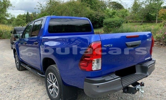Buy Used Toyota Hilux Blue Car in Suva in Central Buy Used Toyota Hilux Blue Car in Suva in Central