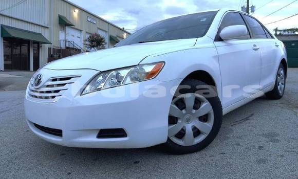 Acheter Occasion Voiture Toyota Camry Blanc à Suva, Central Acheter Occasion Voiture Toyota Camry Blanc à Suva, Central