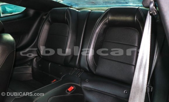 Acheter Import Voiture Ford Mustang Vert à Import - Dubai, Central Acheter Import Voiture Ford Mustang Vert à Import - Dubai, Central