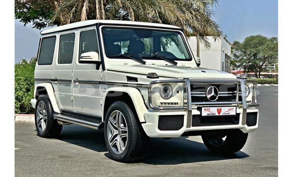 Buy Import Mercedes-Benz 190 White Car in Import - Dubai in Central