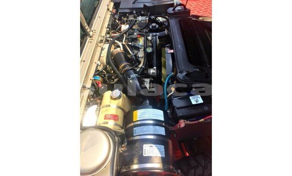 Acheter Import Voiture Hummer H1 Autre à Import - Dubai, Central Acheter Import Voiture Hummer H1 Autre à Import - Dubai, Central