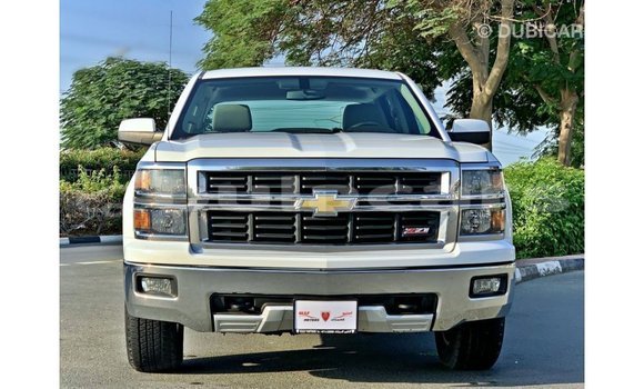 Acheter Import Voiture Chevrolet Silverado Blanc à Import - Dubai, Central Acheter Import Voiture Chevrolet Silverado Blanc à Import - Dubai, Central