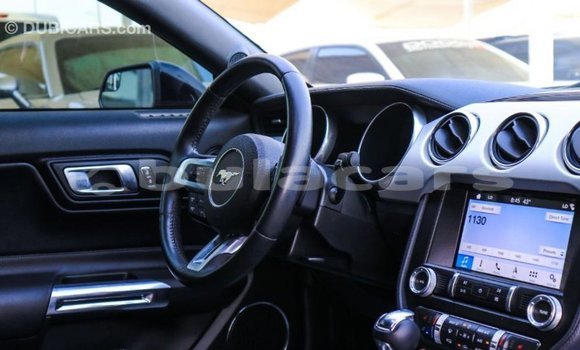 Acheter Import Voiture Ford Mustang Noir à Import - Dubai, Central Acheter Import Voiture Ford Mustang Noir à Import - Dubai, Central