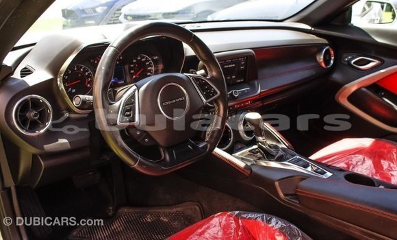 Acheter Import Voiture Chevrolet Camaro Gris à Import - Dubai, Central Acheter Import Voiture Chevrolet Camaro Gris à Import - Dubai, Central