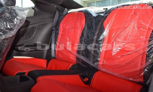 Acheter Import Voiture Chevrolet Camaro Gris à Import - Dubai, Central Acheter Import Voiture Chevrolet Camaro Gris à Import - Dubai, Central