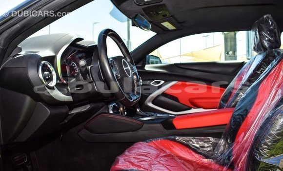 Acheter Import Voiture Chevrolet Camaro Gris à Import - Dubai, Central Acheter Import Voiture Chevrolet Camaro Gris à Import - Dubai, Central