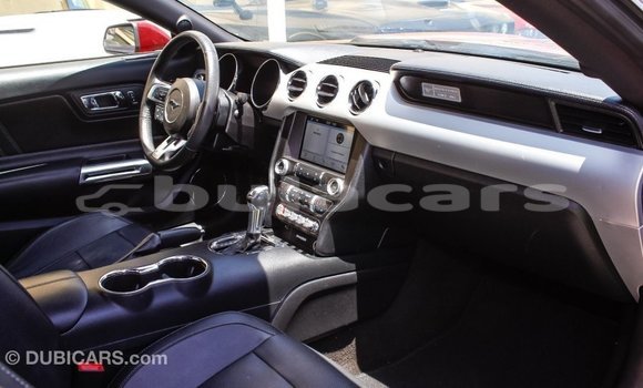 Acheter Import Voiture Ford Mustang Rouge à Import - Dubai, Central Acheter Import Voiture Ford Mustang Rouge à Import - Dubai, Central