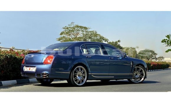 Acheter Import Voiture Bentley Continental Flying Spur Bleu à Import - Dubai, Central Acheter Import Voiture Bentley Continental Flying Spur Bleu à Import - Dubai, Central