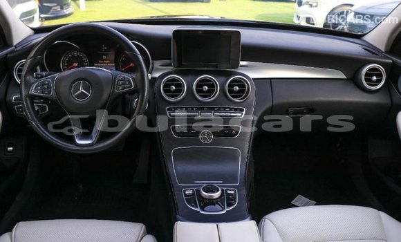 Acheter Import Voiture Mercedes-Benz 600 Noir à Import - Dubai, Central Acheter Import Voiture Mercedes-Benz 600 Noir à Import - Dubai, Central