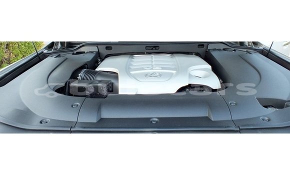 Acheter Import Voiture Lexus LX Gris à Import - Dubai, Central Acheter Import Voiture Lexus LX Gris à Import - Dubai, Central