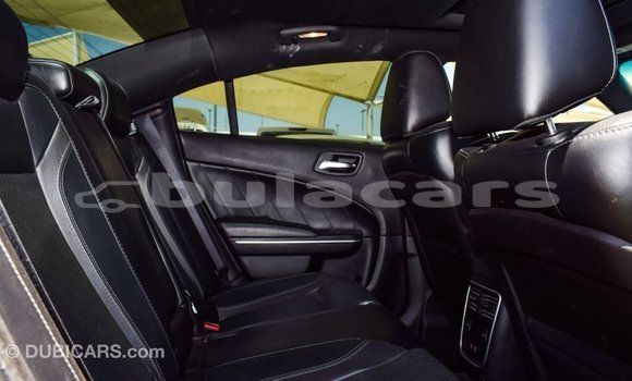 Acheter Import Voiture Dodge Charger Rouge à Import - Dubai, Central Acheter Import Voiture Dodge Charger Rouge à Import - Dubai, Central