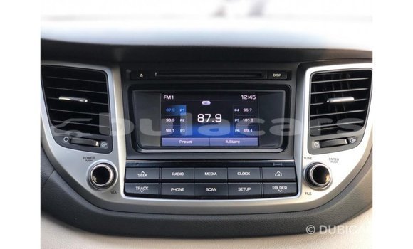 Acheter Import Voiture Hyundai Tucson Noir à Import - Dubai, Central Acheter Import Voiture Hyundai Tucson Noir à Import - Dubai, Central