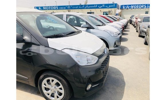 Acheter Import Voiture Hyundai i10 Gris à Import - Dubai, Central Acheter Import Voiture Hyundai i10 Gris à Import - Dubai, Central