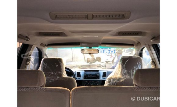 Acheter Import Voiture Toyota Fortuner Noir à Import - Dubai, Central Acheter Import Voiture Toyota Fortuner Noir à Import - Dubai, Central