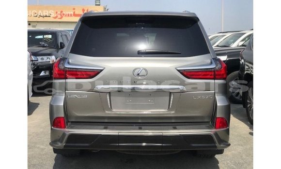 Acheter Import Voiture Lexus LX Gris à Import - Dubai, Central Acheter Import Voiture Lexus LX Gris à Import - Dubai, Central