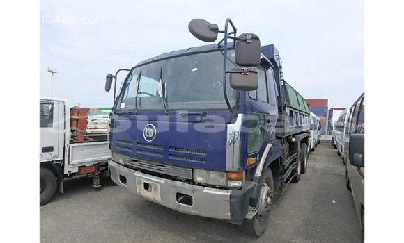 Acheter Import Voiture Nissan 350Z Bleu à Import - Dubai, Central Acheter Import Voiture Nissan 350Z Bleu à Import - Dubai, Central