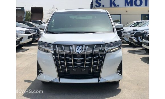 Buy Import Toyota Alphard White Car in Import - Dubai in Central Buy Import Toyota Alphard White Car in Import - Dubai in Central