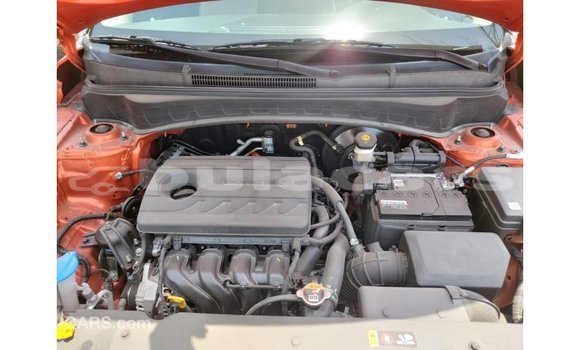 Buy Import Kia Carens Other Car in Import - Dubai in Central Buy Import Kia Carens Other Car in Import - Dubai in Central