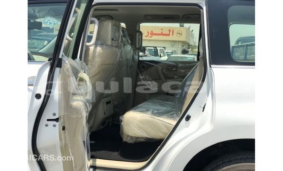 Buy Import Nissan Patrol White Car in Import - Dubai in Central Buy Import Nissan Patrol White Car in Import - Dubai in Central
