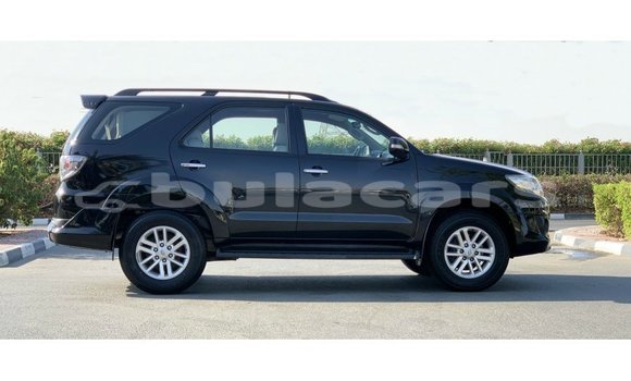 Buy Import Toyota Fortuner Black Car in Import - Dubai in Central Buy Import Toyota Fortuner Black Car in Import - Dubai in Central