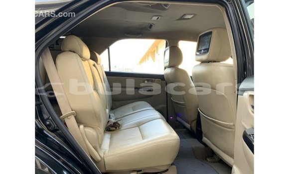 Buy Import Toyota Fortuner Black Car in Import - Dubai in Central Buy Import Toyota Fortuner Black Car in Import - Dubai in Central
