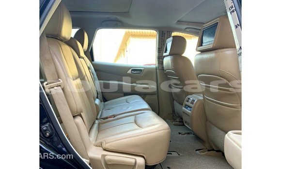 Buy Import Nissan Pathfinder Black Car in Import - Dubai in Central Buy Import Nissan Pathfinder Black Car in Import - Dubai in Central