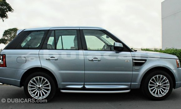 Buy Import Land Rover Range Rover Blue Car in Import - Dubai in Central Buy Import Land Rover Range Rover Blue Car in Import - Dubai in Central