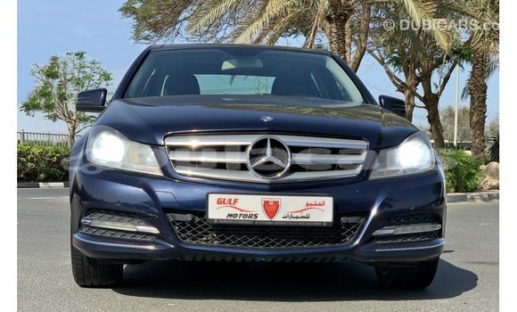 Buy Import Mercedes-Benz 200 Blue Car in Import - Dubai in Central Buy Import Mercedes-Benz 200 Blue Car in Import - Dubai in Central