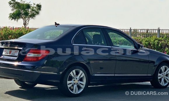 Buy Import Mercedes-Benz 200 Blue Car in Import - Dubai in Central Buy Import Mercedes-Benz 200 Blue Car in Import - Dubai in Central