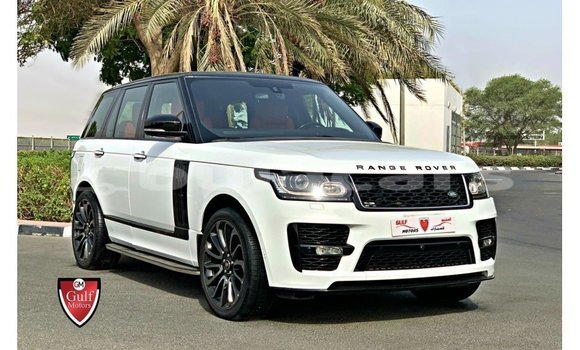 Buy Import Land Rover Range Rover White Car in Import - Dubai in Central Buy Import Land Rover Range Rover White Car in Import - Dubai in Central