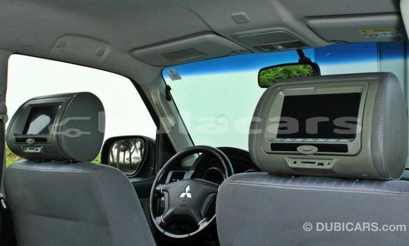 Buy Import Mitsubishi Pajero Brown Car in Import - Dubai in Central Buy Import Mitsubishi Pajero Brown Car in Import - Dubai in Central