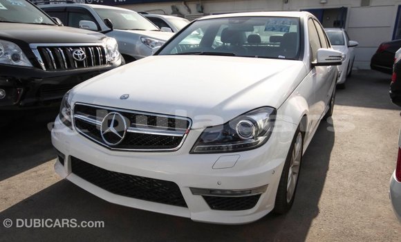 Buy Import Mercedes-Benz 200 White Car in Import - Dubai in Central Buy Import Mercedes-Benz 200 White Car in Import - Dubai in Central