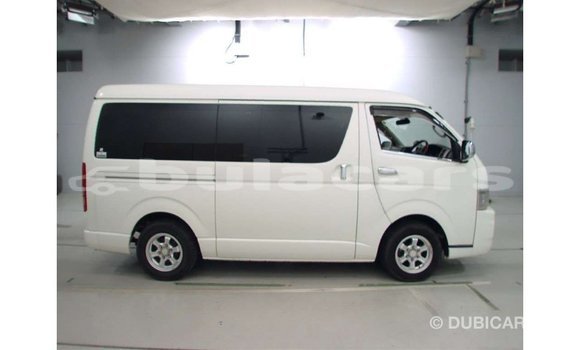 Buy Import Toyota Regius White Car in Import - Dubai in Central Buy Import Toyota Regius White Car in Import - Dubai in Central