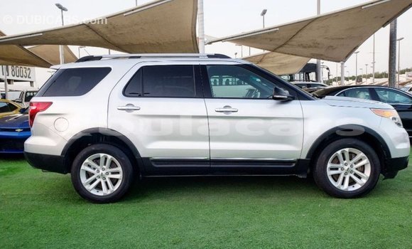 Buy Import Ford Explorer Grey Car in Import - Dubai in Central Buy Import Ford Explorer Grey Car in Import - Dubai in Central